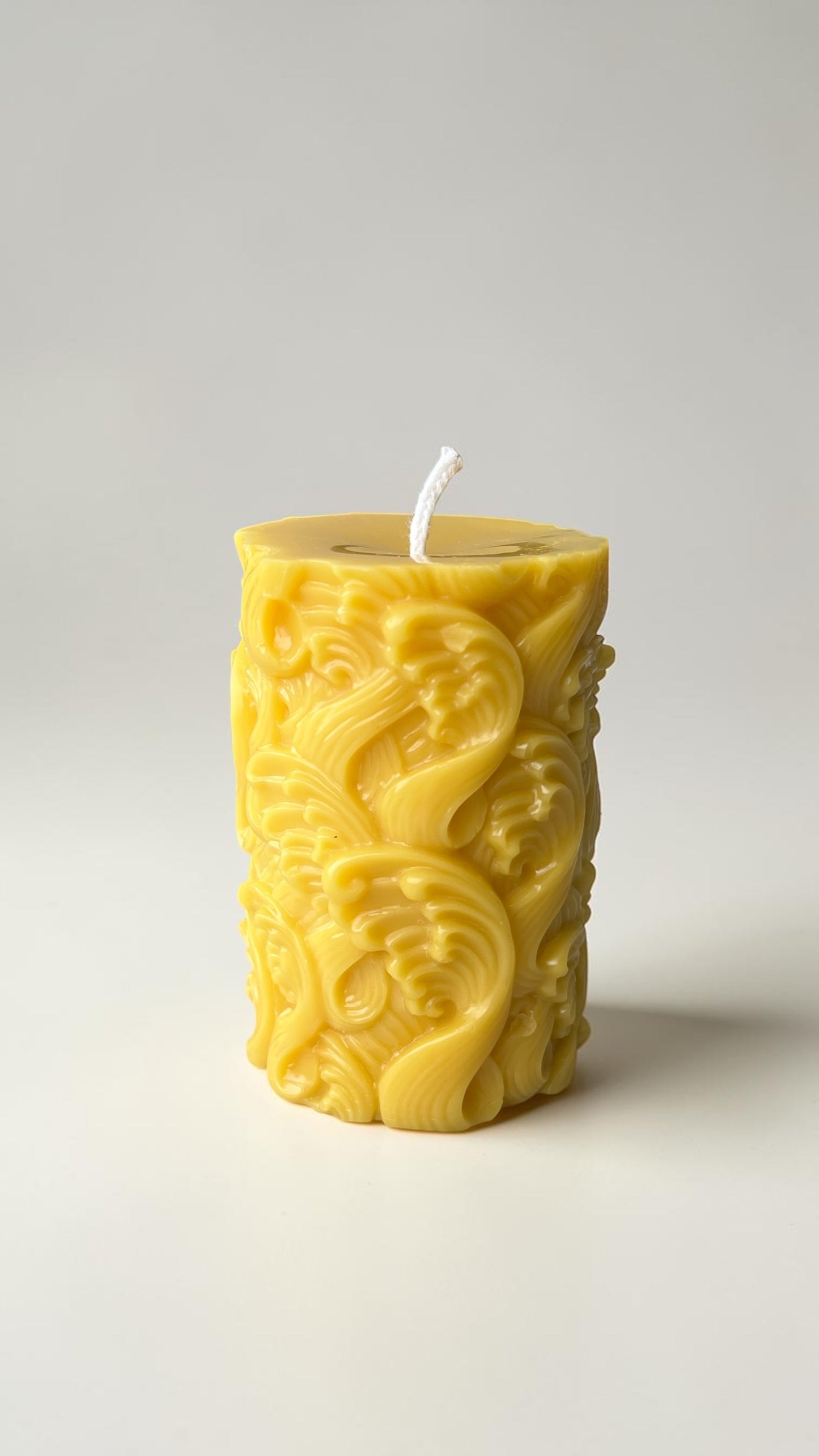 Yellow Beeswax Large Shell Pillar Candle